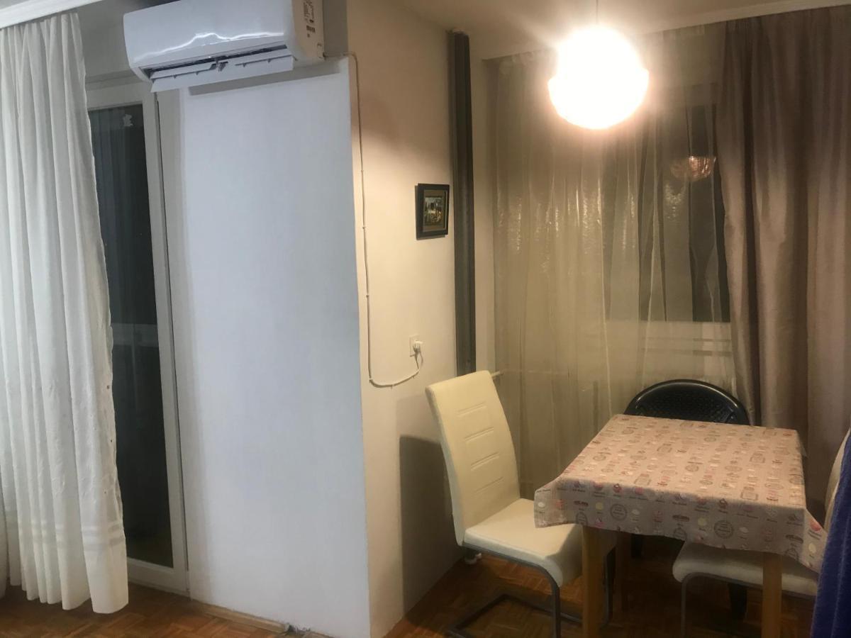 Dan I Noc Apartment Banja Luka Exterior foto